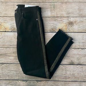 NWT Loft Woman’s black jeans with shimmer sides sz 28P